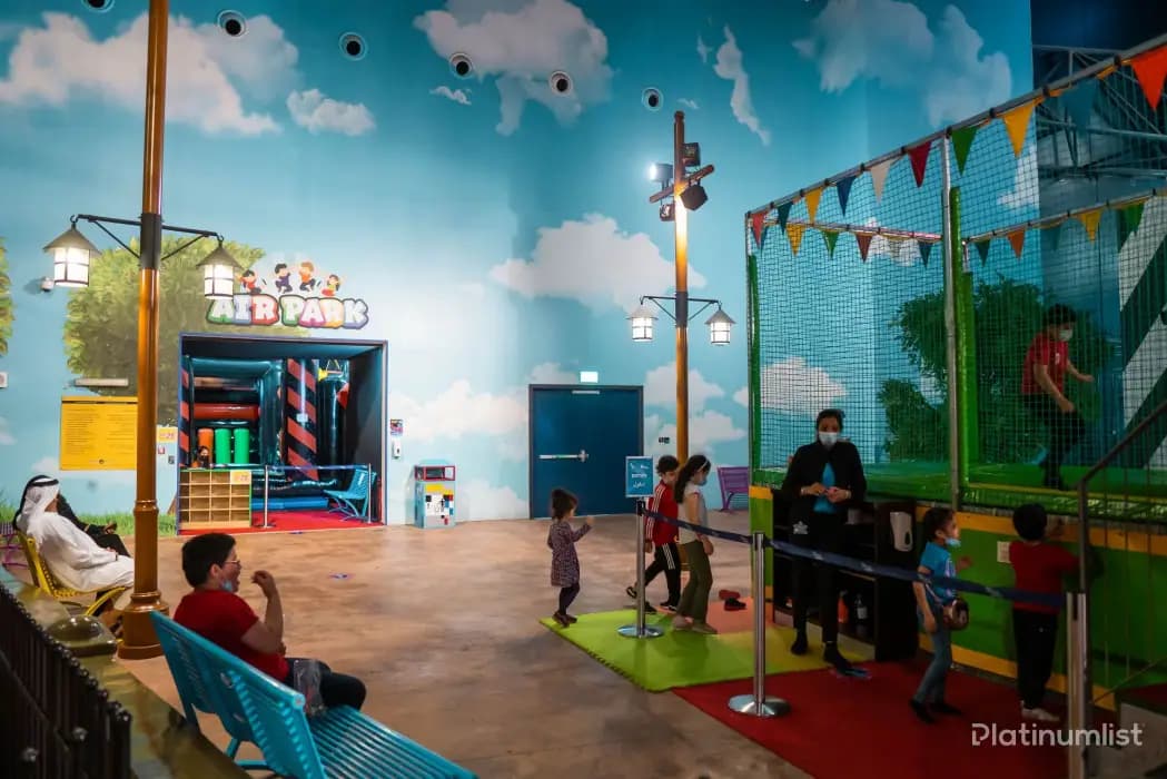 IMG Park + Dubai Aquarium – Combo - Image 5